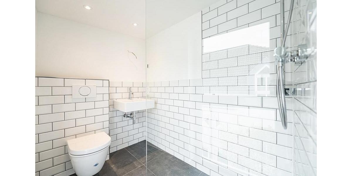 Etagenwohnung Hilden - 3 Zimmer, 122 m&sup2;, 2.340&euro; | Angebot:23474218