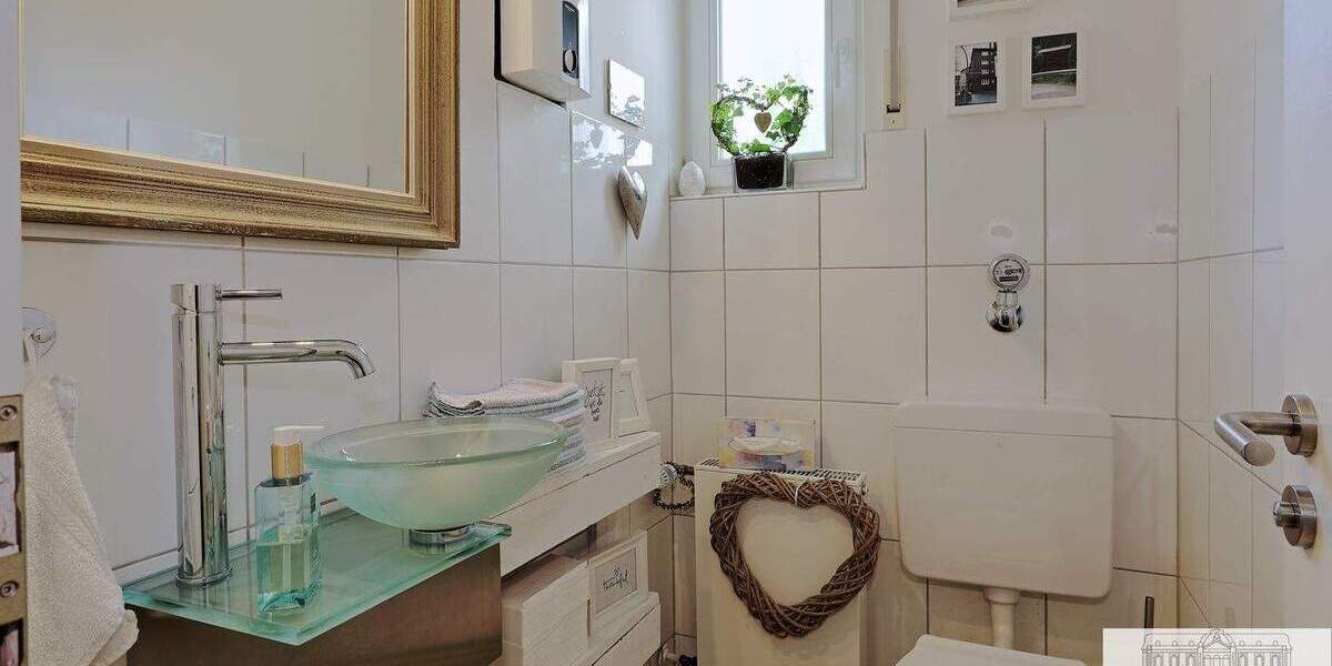 Mehrfamilienhaus, Wohnhaus Düsseldorf Hassels Hassels - 1 Zimmer, 266 m&sup2;, 849.000&euro; | Angebot:25660960