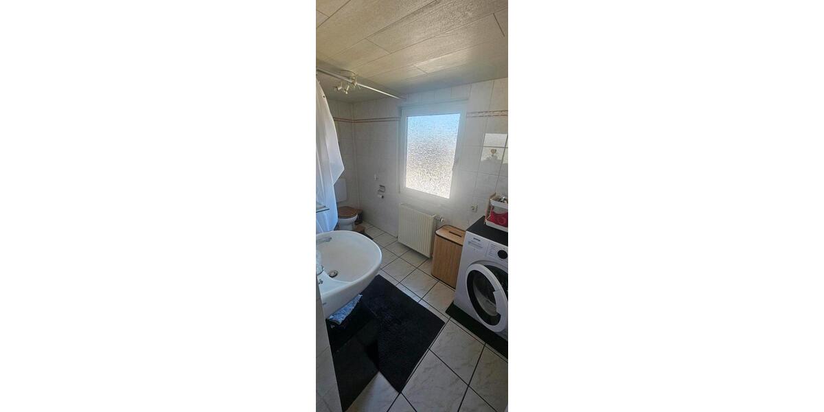 Dachgeschoßwohnung Solingen Ohligs - 3 Zimmer, 45 m&sup2;, 450&euro; | Angebot:26699619
