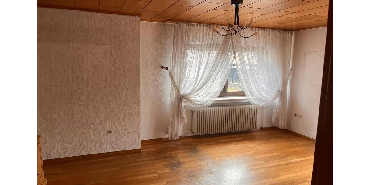Erdgeschoßwohnung Bergheim - 3 Zimmer, 65 m&sup2;, 1.600&euro; | Angebot:25175320