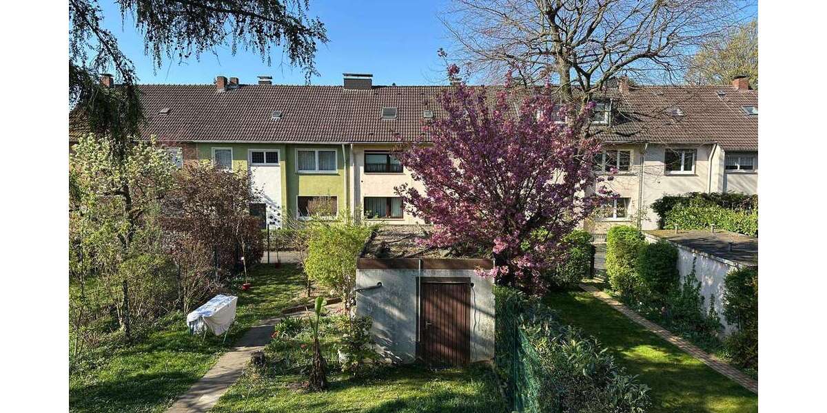 Etagenwohnung Köln Kalk - 2 Zimmer, 70 m&sup2;, 1.200&euro; | Angebot:25732174