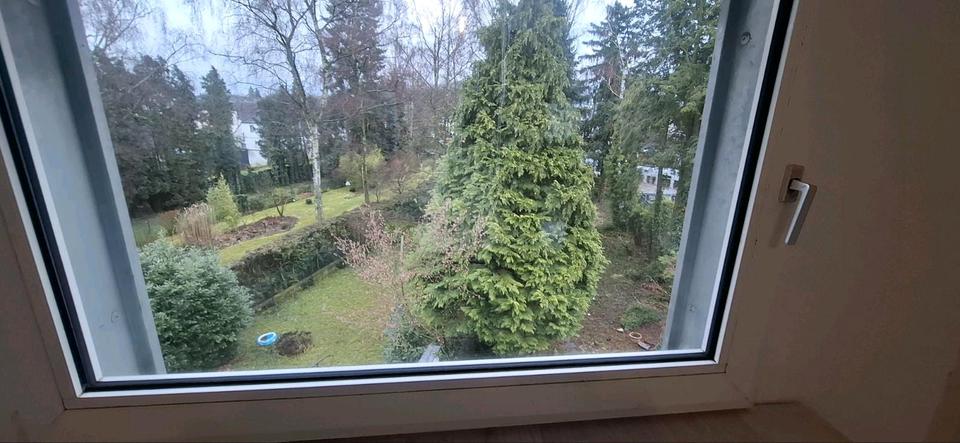 Dachgeschoßwohnung Köln Kalk - 3 Zimmer, 78 m&sup2;, 1.600&euro; | Angebot:25660365