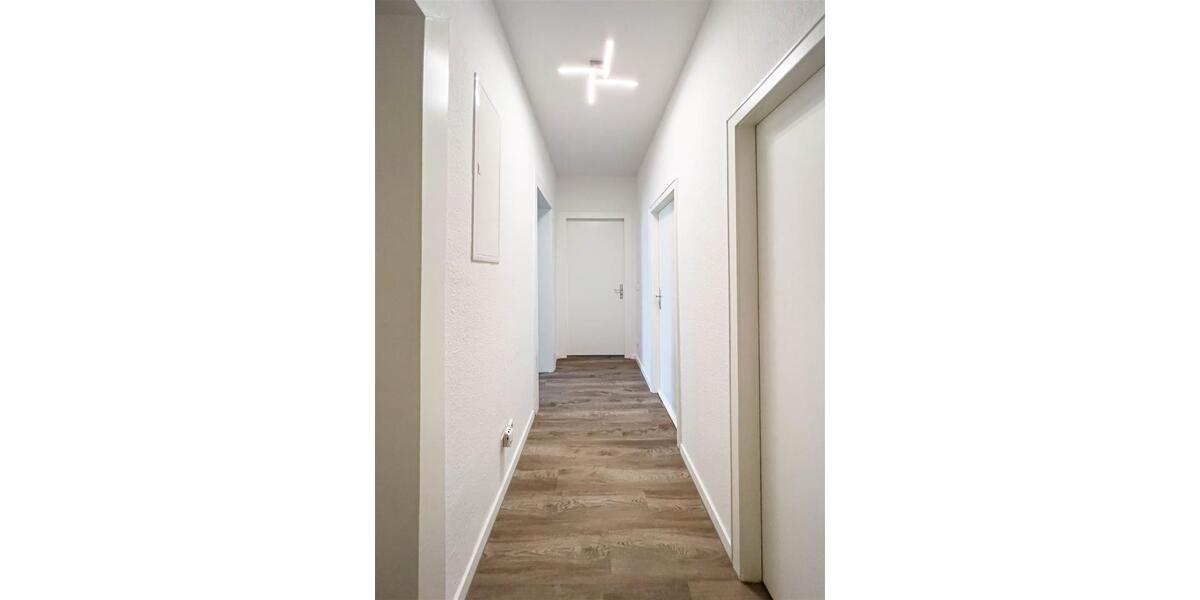 Etagenwohnung Düsseldorf Flingern Süd - 3 Zimmer, 83 m&sup2;, 1.300&euro; | Angebot:25813925