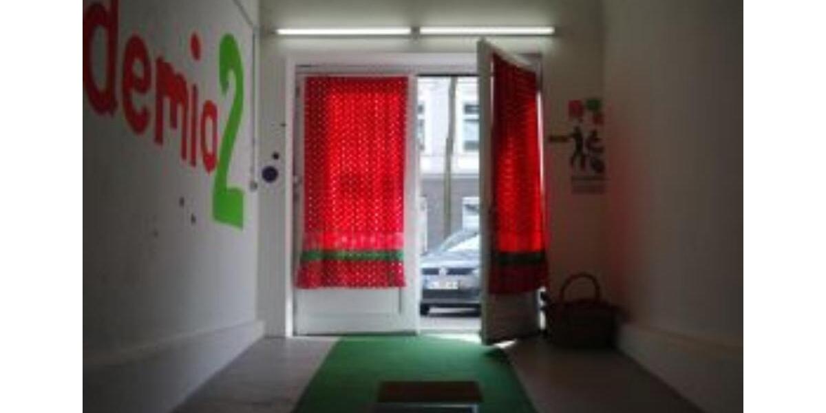 Etagenwohnung Düsseldorf Stadtbezirk 3 - 3 Zimmer, 70 m&sup2;, 30&euro; | Angebot:24440898