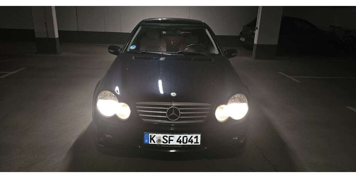 Mercedes-Benz 200 170.000 km 4.300 &euro; Opladen (Leverkusen) 51379
