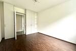 Etagenwohnung Neuss Gnadental - 4 Zimmer, 140 m&sup2;, 1.550&euro; | Angebot:26641440