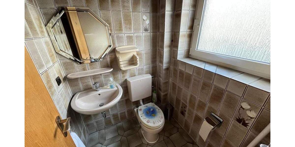 Reihenmittelhaus Langenfeld Richrath - 5 Zimmer, 150 m&sup2;, 498.000&euro; | Angebot:25796578