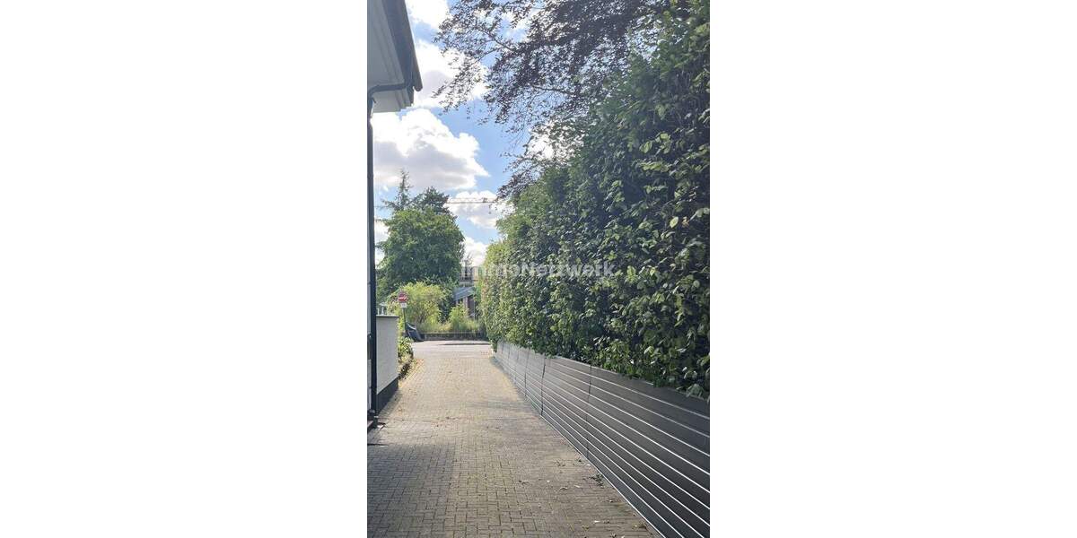 Grundstück Köln-Weiden Weiden - 498.000&euro; | Angebot:25709975
