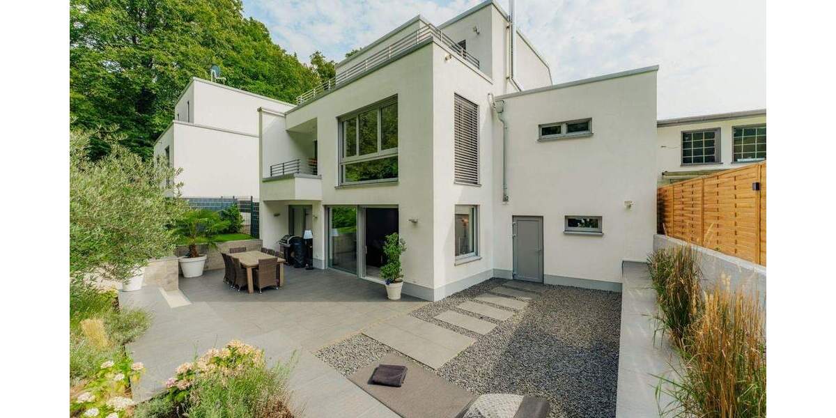 Einfamilienhaus Bergisch Gladbach Nußbaum - 6 Zimmer, 276 m&sup2;, 1.440.000&euro; | Angebot:25738347