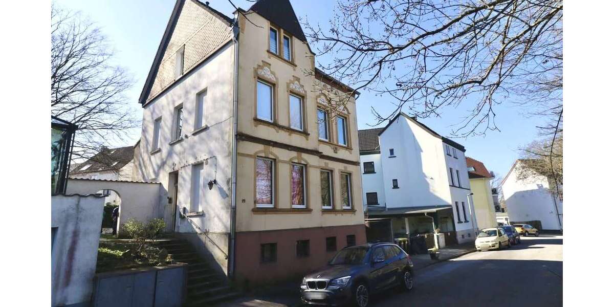 Einfamilienhaus Solingen Mitte - 6 Zimmer, 160 m&sup2;, 269.000&euro; | Angebot:25805344