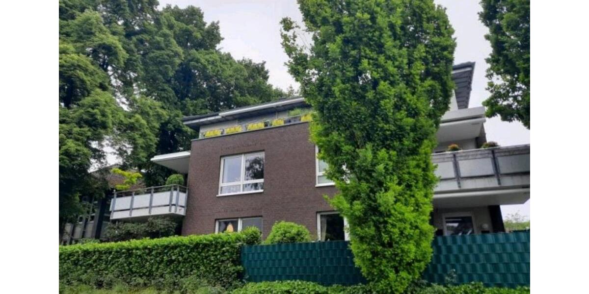 Einfamilienhaus Solingen Ohligs - 3.5 Zimmer, 146 m&sup2;, 1.750&euro; | Angebot:24237213