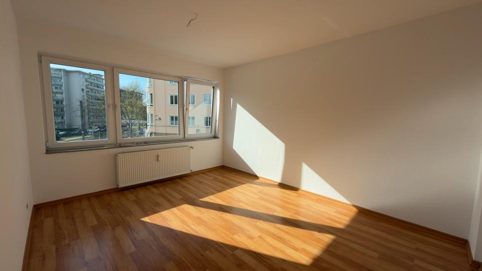 Etagenwohnung Düsseldorf Pempelfort - 3 Zimmer, 93 m&sup2;, 1.440&euro; | Angebot:26663995