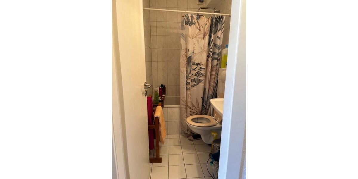 Etagenwohnung Köln Innenstadt - 2 Zimmer, 45 m&sup2;, 880&euro; | Angebot:25182276