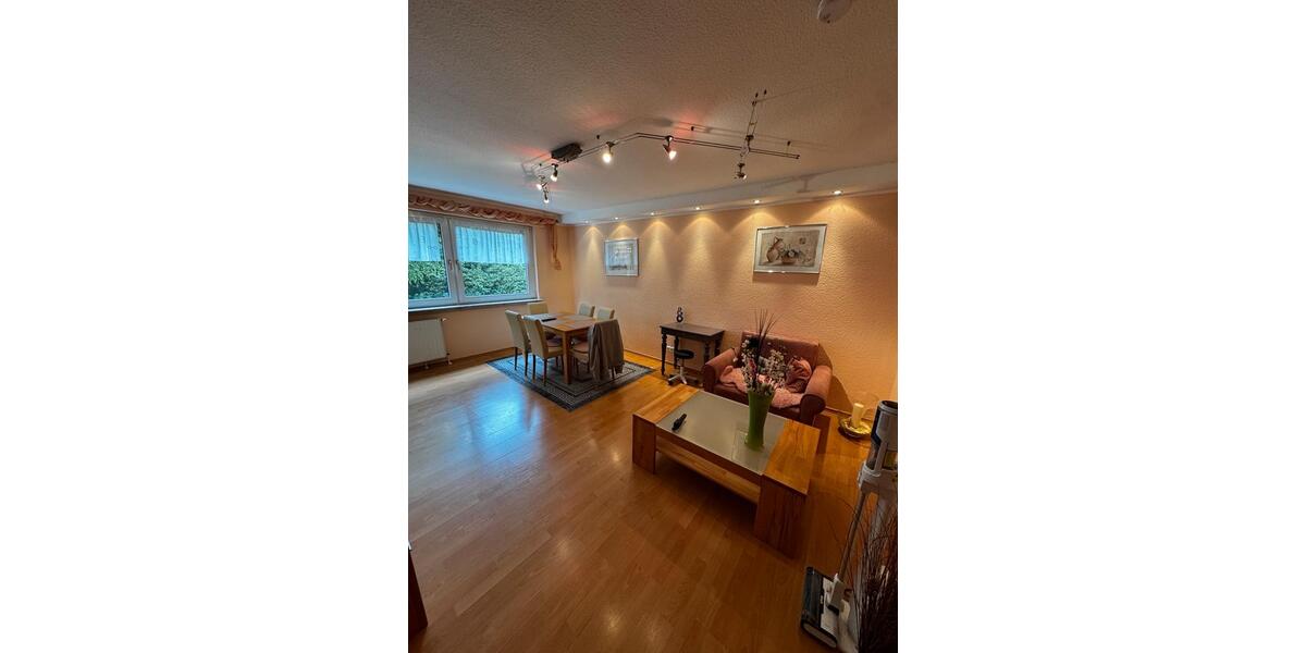 Hochparterre Köln Porz - 3 Zimmer, 66 m&sup2;, 238.000&euro; | Angebot:26710914