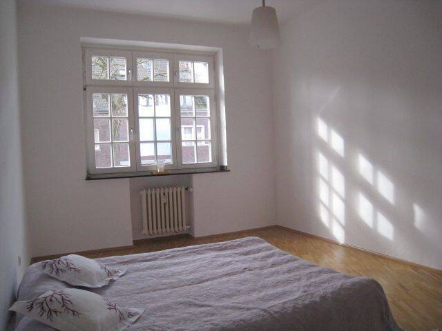 Etagenwohnung Düsseldorf Oberkassel - 2 Zimmer, 75 m&sup2;, 499.000&euro; | Angebot:26471108