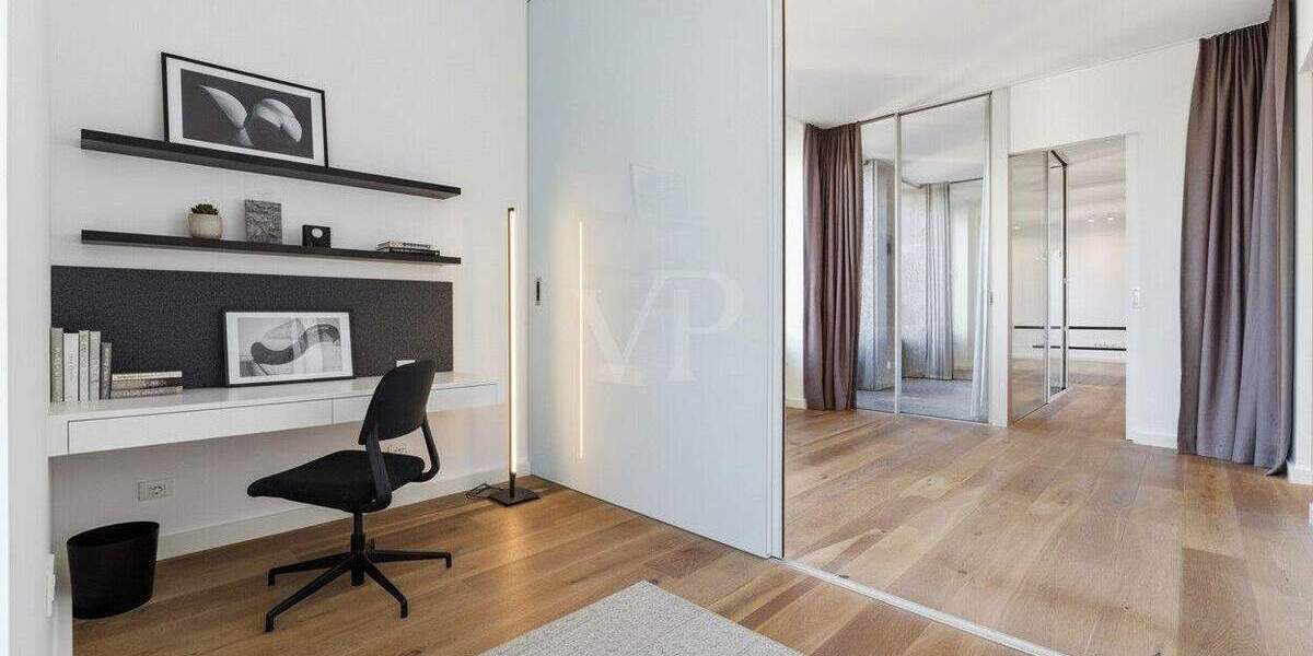 Etagenwohnung Köln Altstadt-Nord - 2 Zimmer, 95 m&sup2;, 2.185&euro; | Angebot:25777085