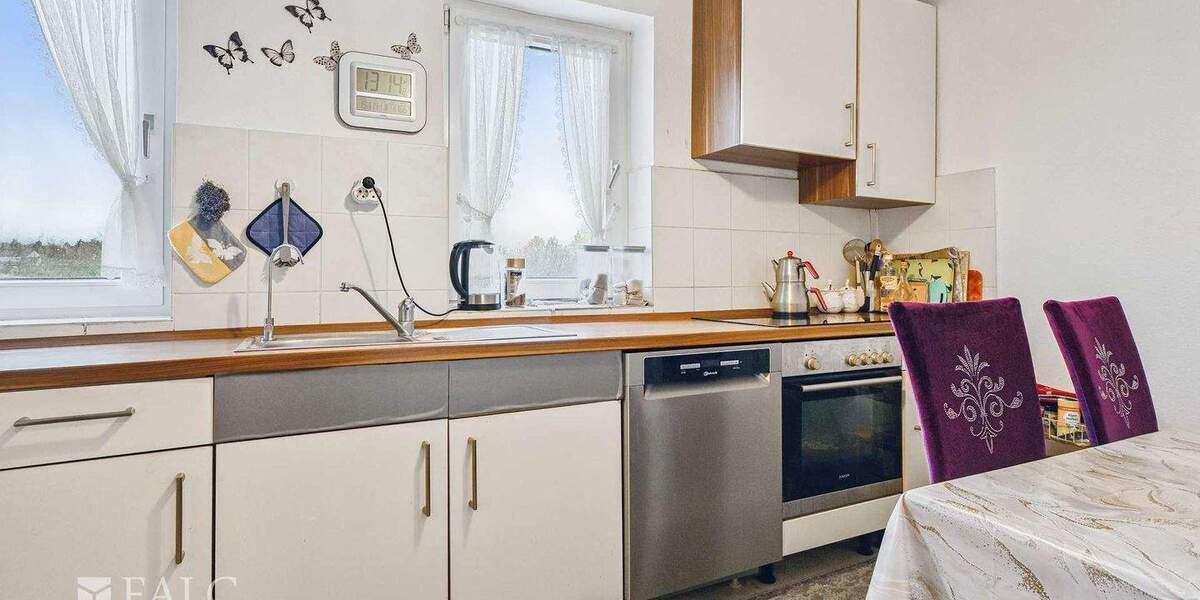 Etagenwohnung Brühl Kierberg - 3 Zimmer, 78 m&sup2;, 245.000&euro; | Angebot:25696522