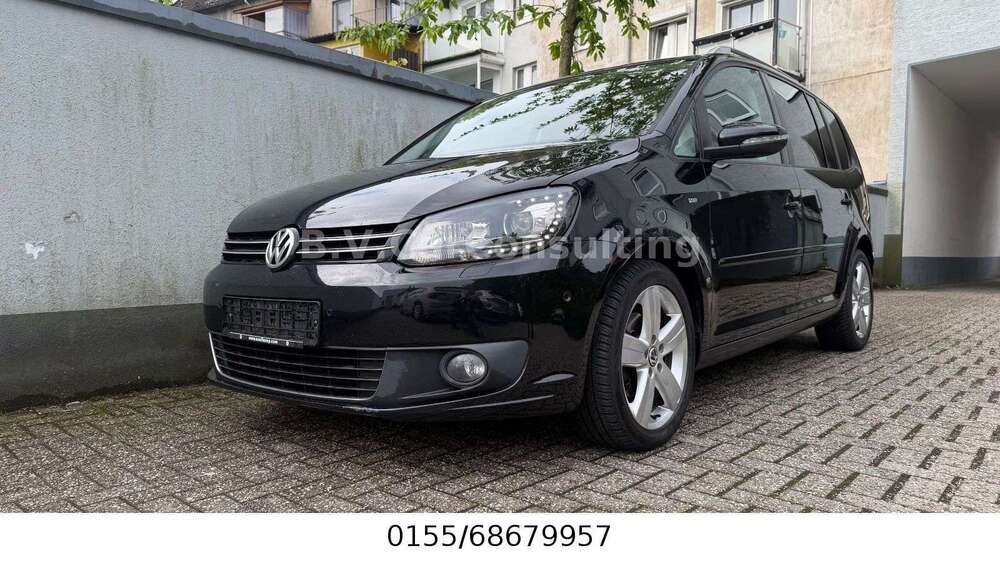 VW Touran 211.800 km 7.798 &euro; Remscheid 42859