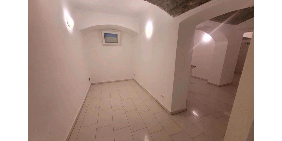 Etagenwohnung Köln Mülheim - 3 Zimmer, 45 m&sup2;, 890&euro; | Angebot:25641551