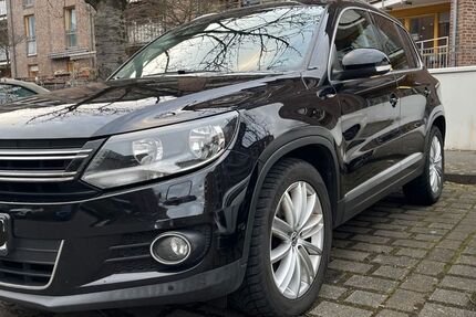 VW Tiguan 106.000 km 11.500 &euro; Köln 51143
