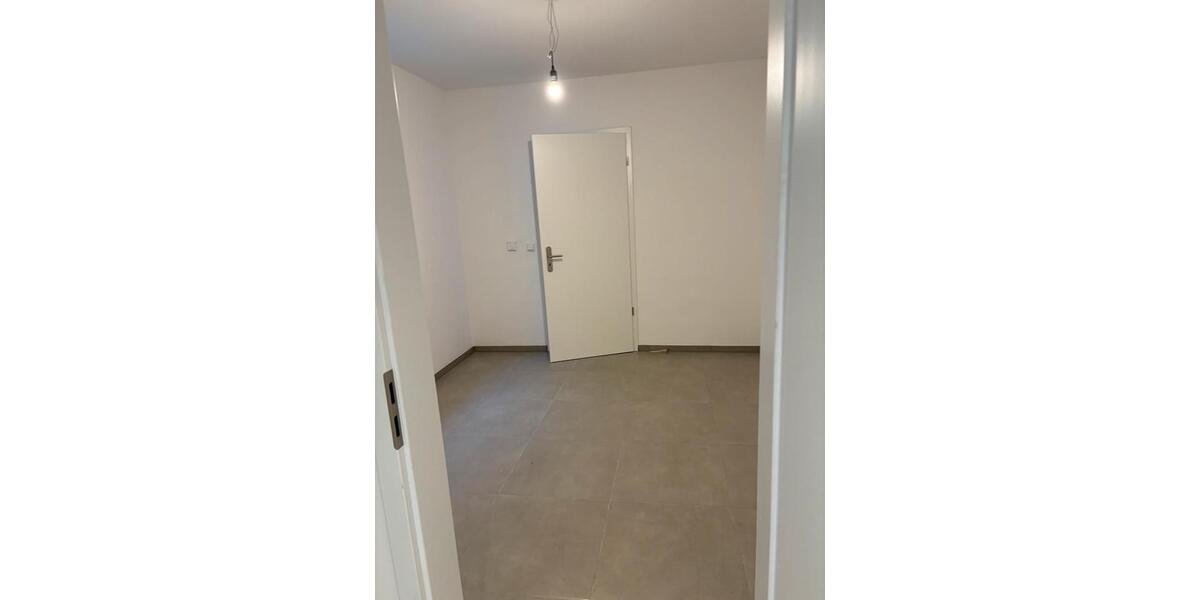 Etagenwohnung Köln Kalk - 2 Zimmer, 35 m&sup2;, 800&euro; | Angebot:26007121