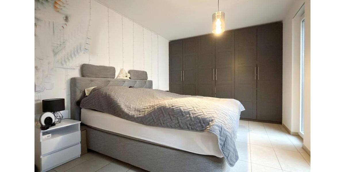 Etagenwohnung Langenfeld (Rheinland) - 3 Zimmer, 111 m&sup2;, 1.550&euro; | Angebot:24600343