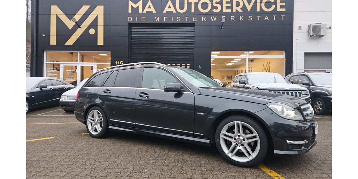 Mercedes-Benz C 250 152.555 km 10.484 &euro; Bergisch Gladbach 51465