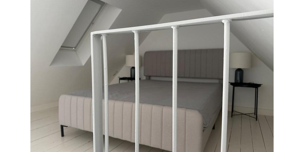 Dachgeschoßwohnung Grevenbroich Hemmerden - 1 Zimmer, 48 m&sup2;, 680&euro; | Angebot:26694006