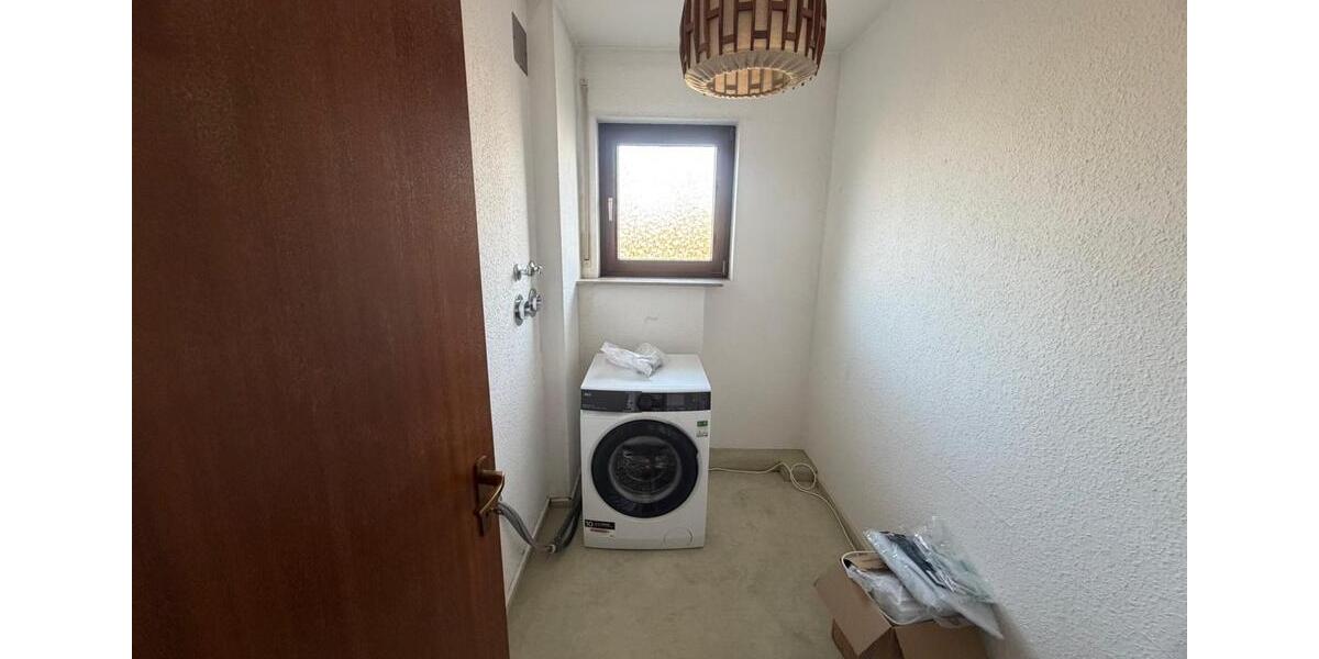 Etagenwohnung Köln Nippes - 2.5 Zimmer, 77 m&sup2;, 1.110&euro; | Angebot:26013849