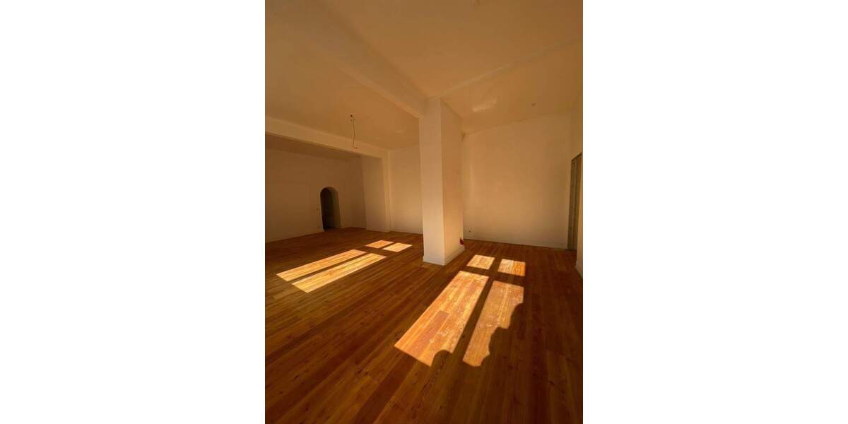 Gewerbeobjekt Düsseldorf Flingern Nord - 3 Zimmer, 176 m&sup2;, 1.250&euro; | Angebot:26713847