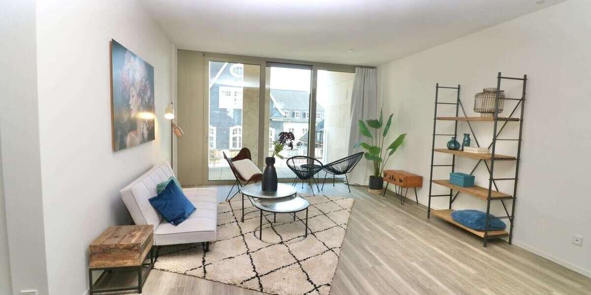 Etagenwohnung Solingen - 2 Zimmer, 111 m&sup2;, 1.388&euro; | Angebot:24699237