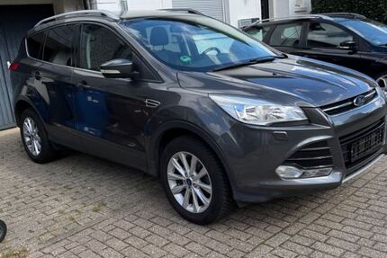 Ford Kuga 125.000 km 8.100 &euro; Bedburg 50181
