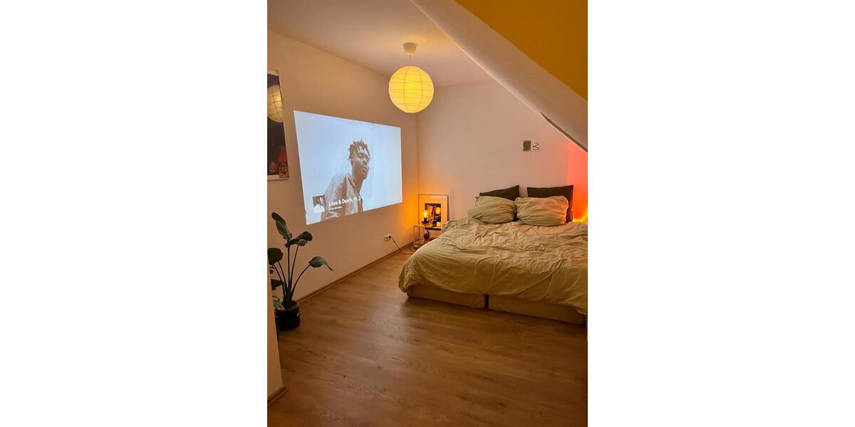 Dachgeschoßwohnung Düsseldorf Oberbilk - 2 Zimmer, 65 m&sup2;, 1.350&euro; | Angebot:26652914