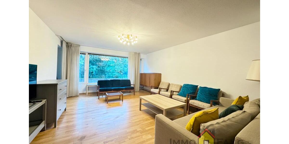 Etagenwohnung Düsseldorf Stadtbezirk 5 - 5 Zimmer, 105 m&sup2;, 1.700&euro; | Angebot:25856206