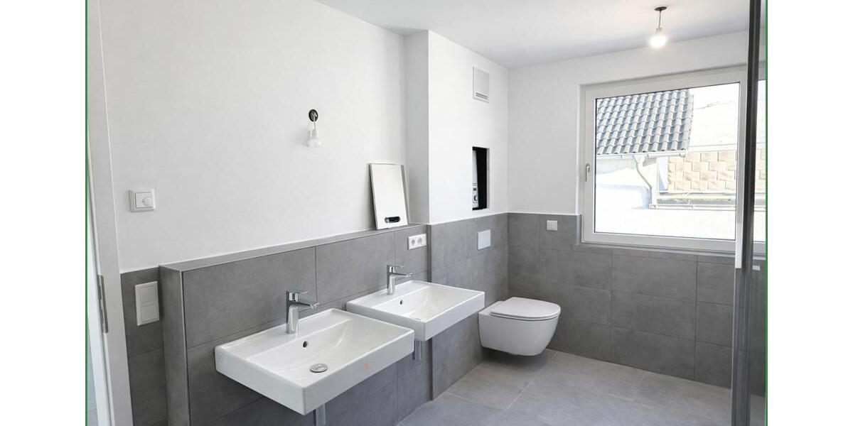 Etagenwohnung Burscheid - 3 Zimmer, 102 m&sup2;, 1.488&euro; | Angebot:24759751