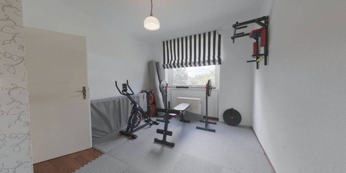 Etagenwohnung Ratingen Lintorf - 3 Zimmer, 103 m&sup2;, 305.000&euro; | Angebot:25686198