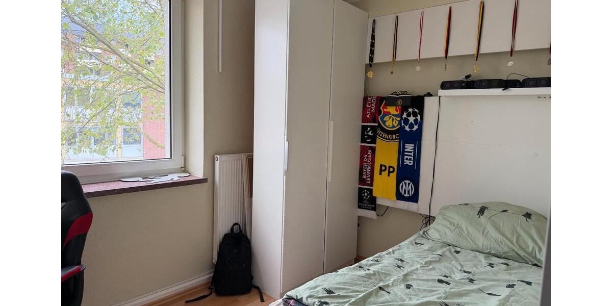 Etagenwohnung Leverkusen Opladen - 4 Zimmer, 113 m&sup2;, 1.400&euro; | Angebot:26502613