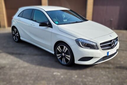 Mercedes-Benz A 180 132.000 km 11.400 &euro; Willich 47877