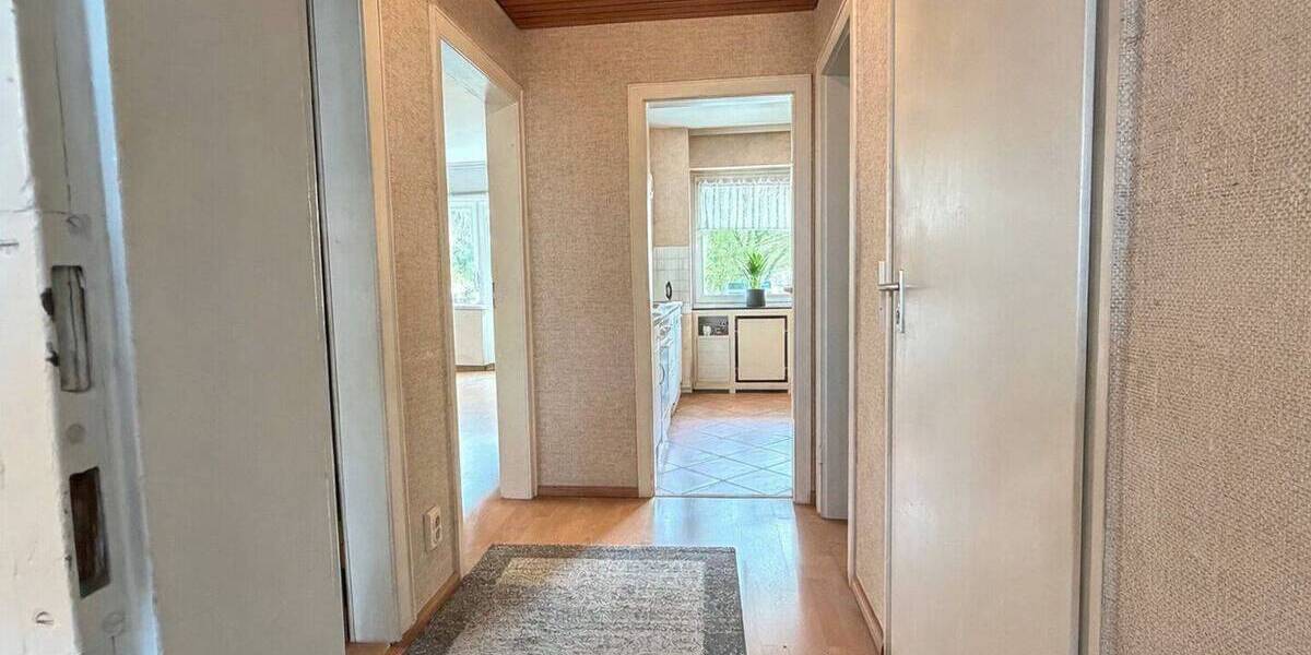 Etagenwohnung Düsseldorf Garath - 2 Zimmer, 55 m&sup2;, 175.000&euro; | Angebot:26016162