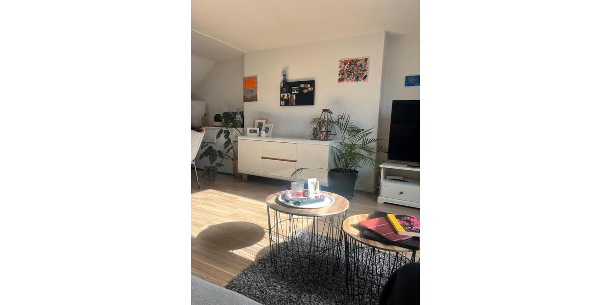 Dachgeschoßwohnung Köln Innenstadt - 2 Zimmer, 45 m&sup2;, 1.000&euro; | Angebot:25824095