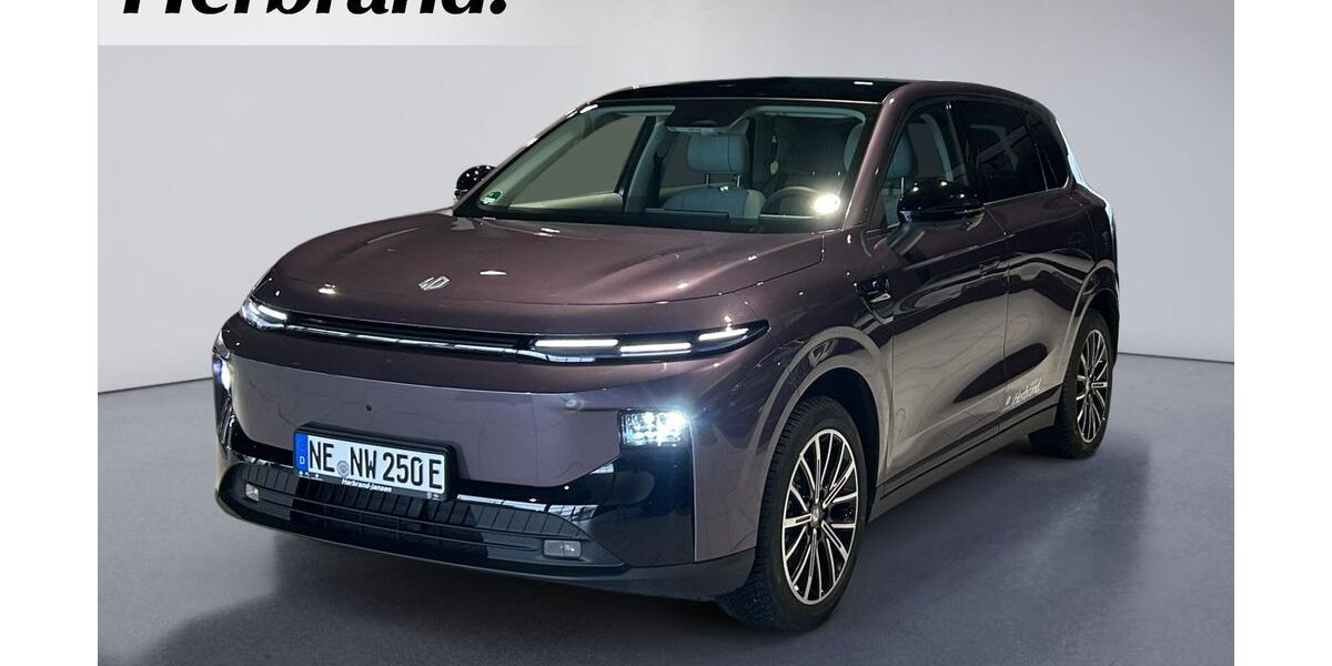 Leapmotor B10 3.286 km 32.490 &euro; Neuss 41460