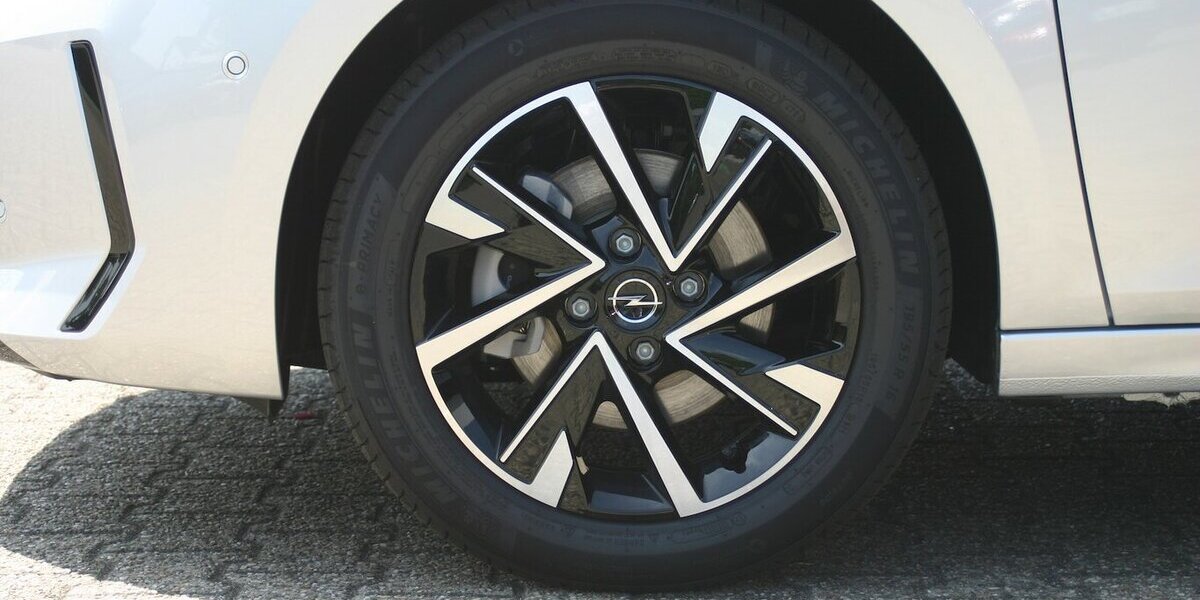 Opel Corsa GS 48V MHEV|Voll-LED|Toter-Winkel|Kamera 3.000 km 21.475 &euro; Wermelskirchen 42929