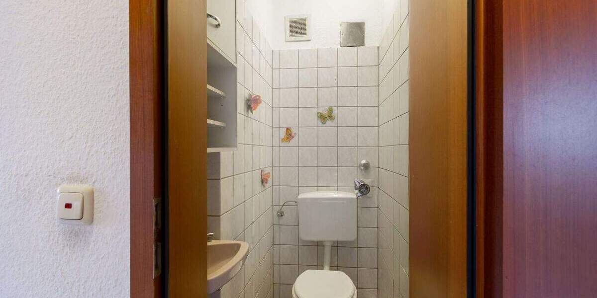 Etagenwohnung Köln Niehl - 3 Zimmer, 83 m&sup2;, 325.000&euro; | Angebot:25686961