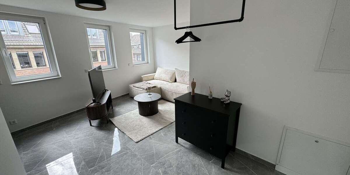 Zimmer Neuss - 1 Zimmer, 990&euro; | Angebot:25601395