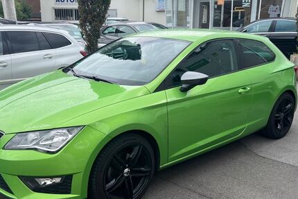 Seat Leon 102.500 km 6.900 &euro; Neuss 41468