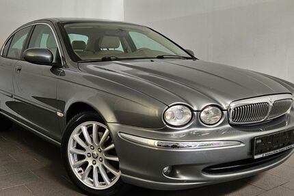 Jaguar X-Type 181.000 km 2.999 &euro; Köln 50827