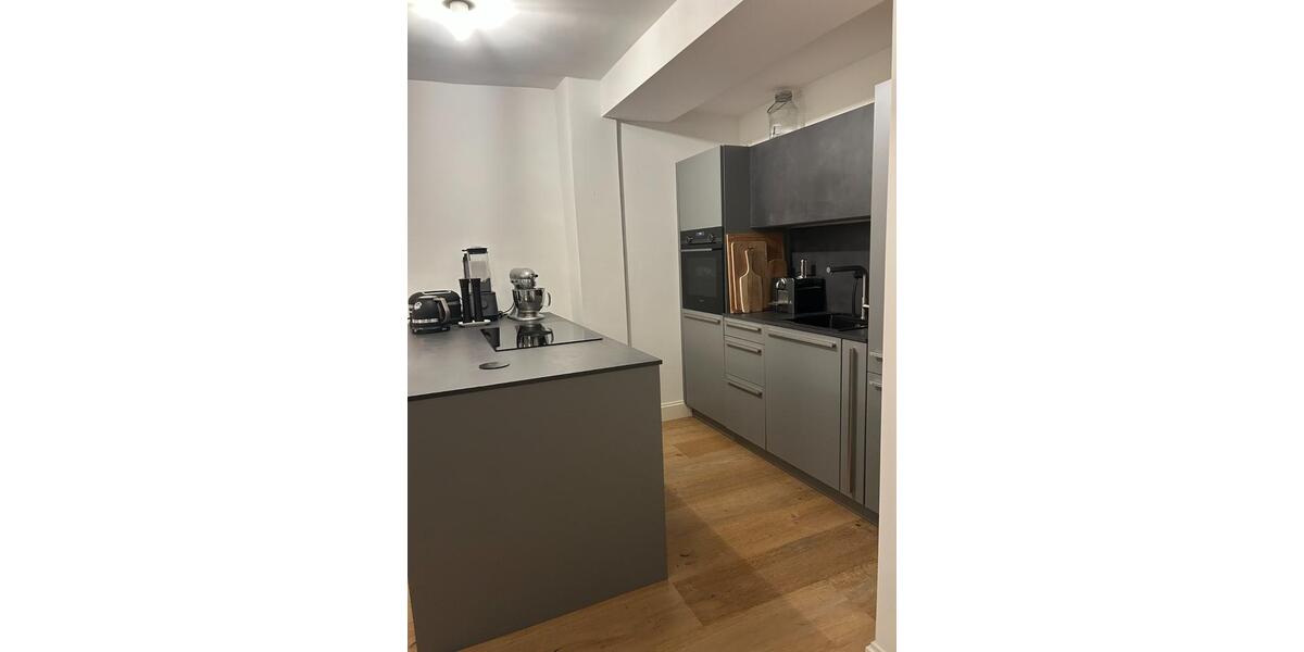 Etagenwohnung Düsseldorf Stadtbezirk 2 - 2 Zimmer, 67 m&sup2;, 1.206&euro; | Angebot:25637319