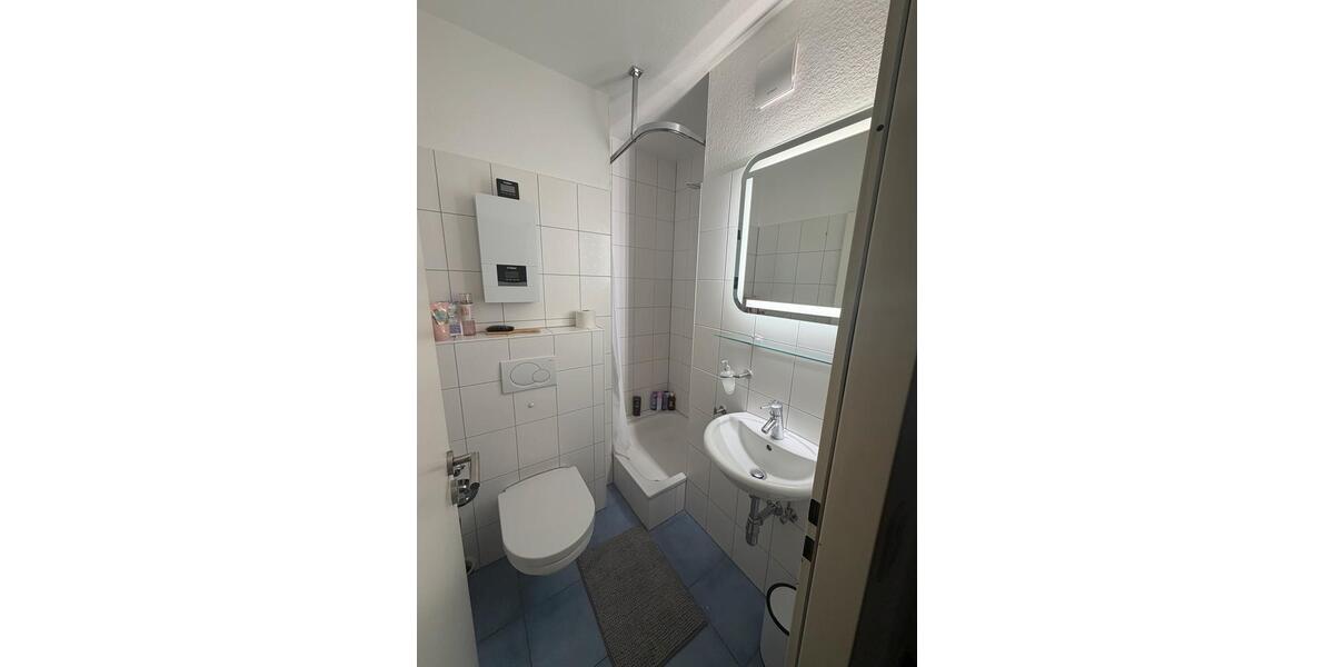 Etagenwohnung Bergisch Gladbach Frankenforst - 3 Zimmer, 90 m&sup2;, 1.450&euro; | Angebot:26531497
