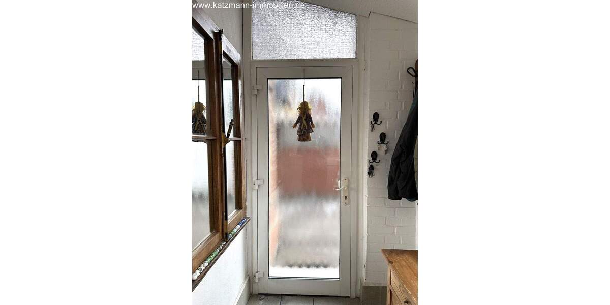 Mehrfamilienhaus, Wohnhaus Hürth Gleuel - 9 Zimmer, 218 m&sup2;, 550.000&euro; | Angebot:25802258