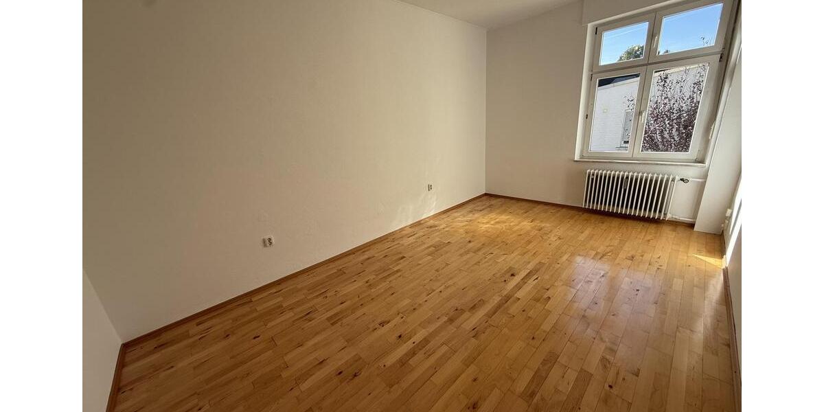 Etagenwohnung Solingen Ohligs - 3 Zimmer, 81 m&sup2;, 950&euro; | Angebot:25861506